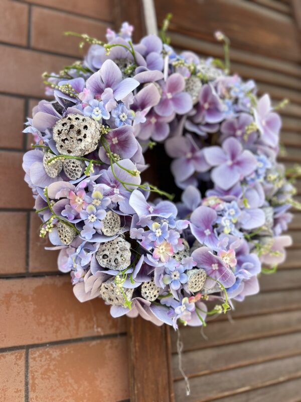 Wianek dekoracyjny ''Dreamy Pastel Floral Wreath'' - obrazek 3