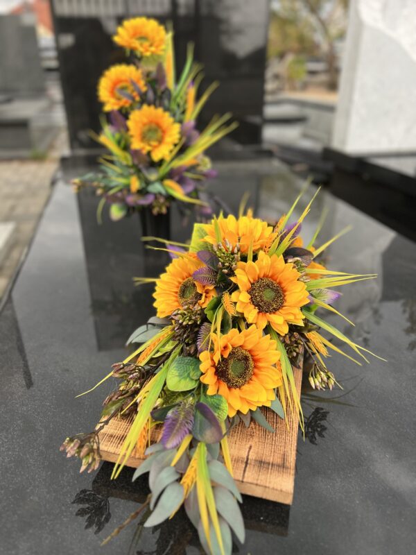 Komplet nagrobny ''Yellow Sunflowers''