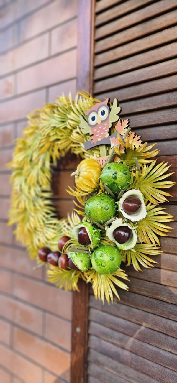 Jesienny wianek dekoracyjny ''Autumnal Treasures Wreath'' - obrazek 2